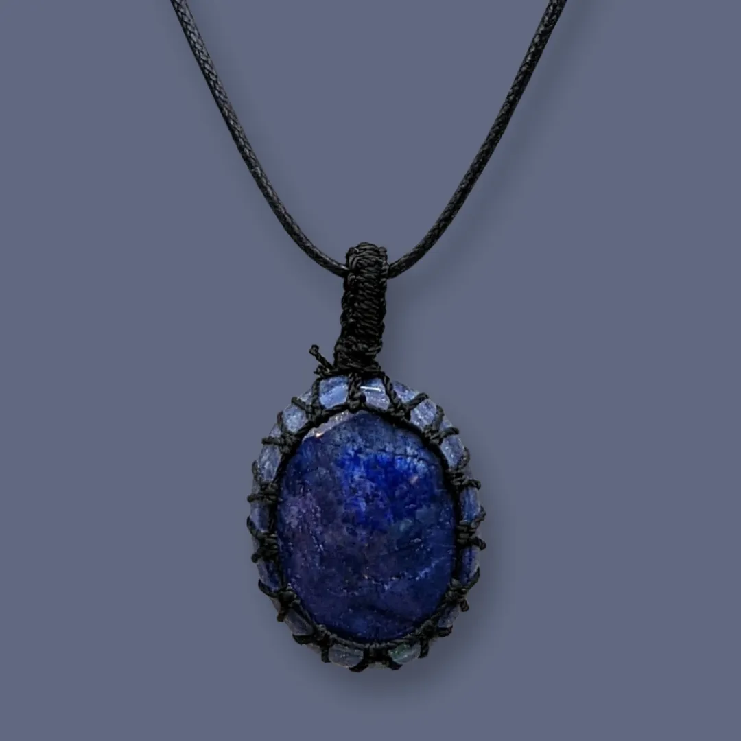 Lapis lazuli, Necklace