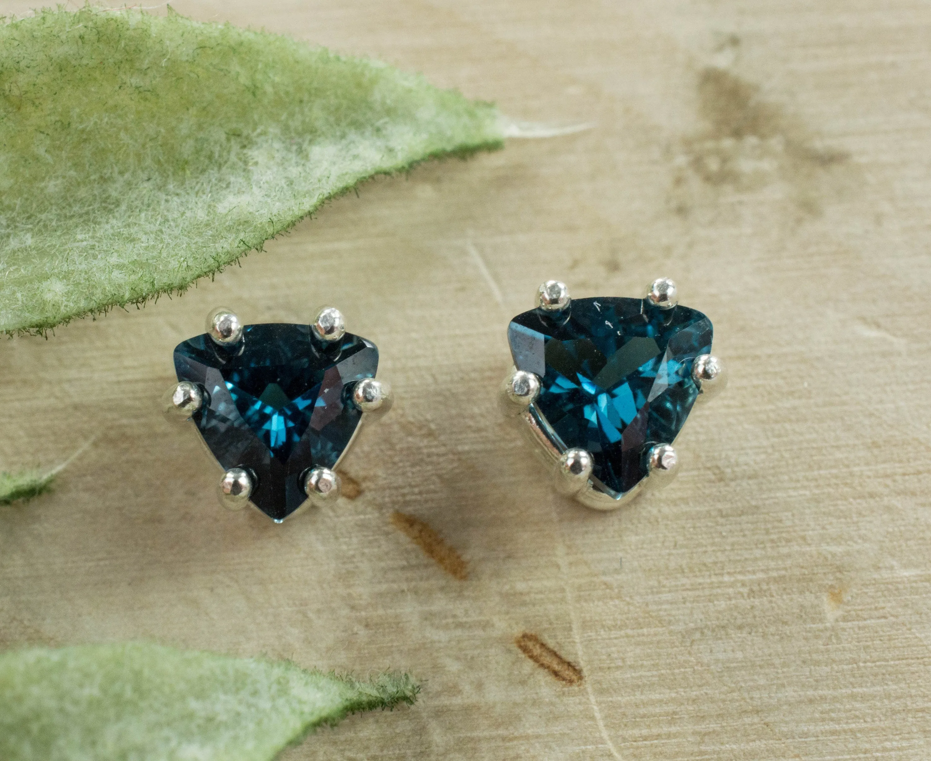 London Blue Topaz Earrings; Genuine Brazilian Topaz; 1.560cts