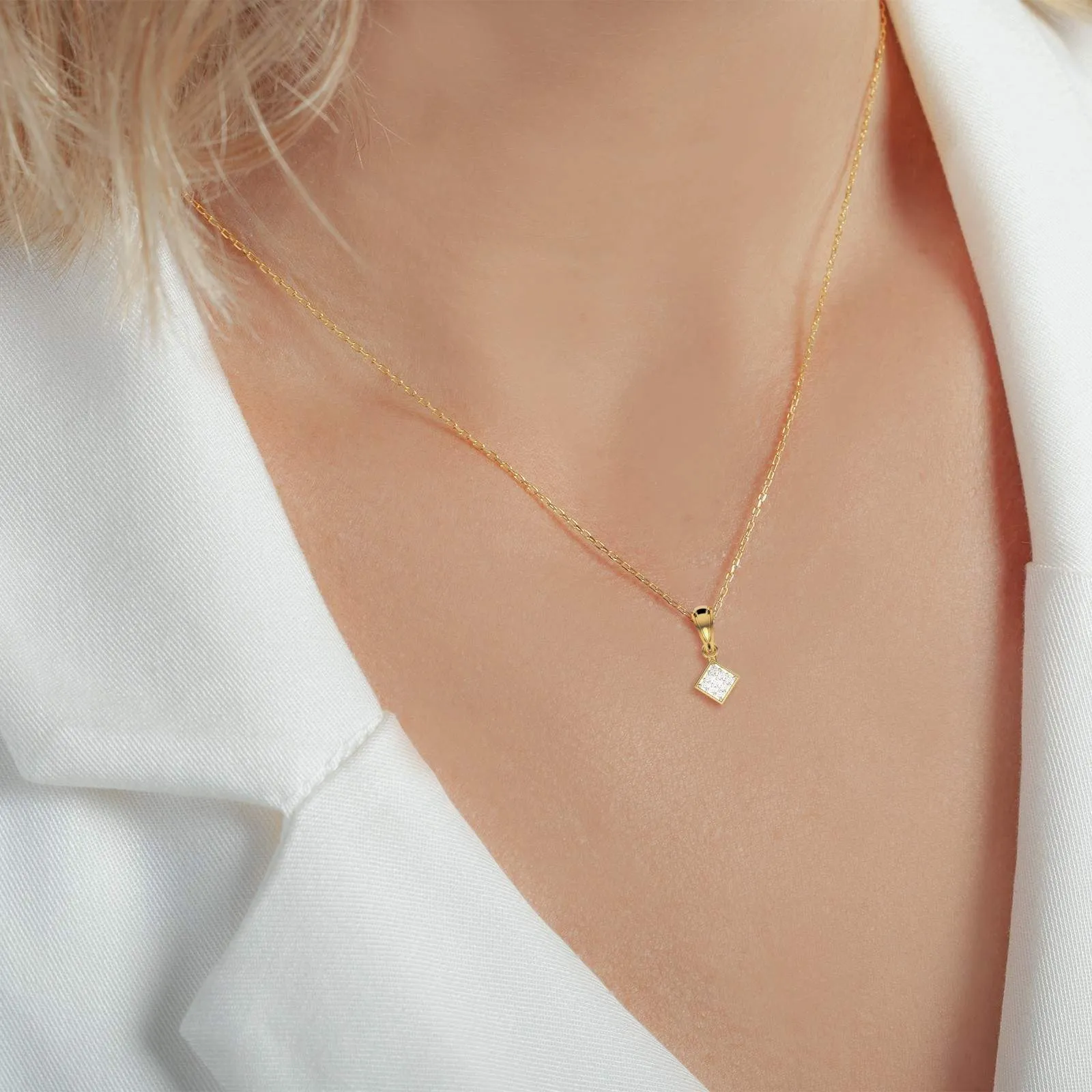 Sparkling Rhombus Diamond Pendant